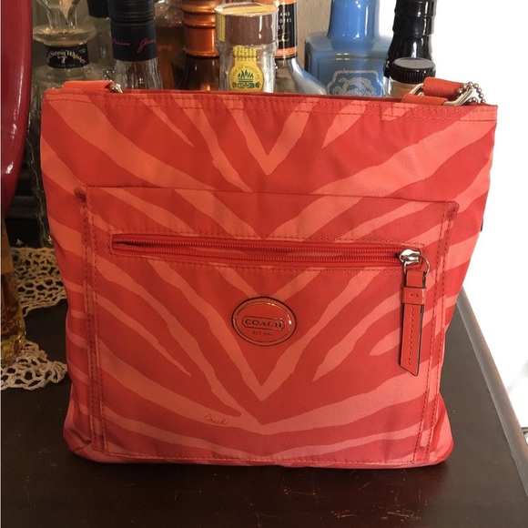 Coach Signature Fabric Crossbody Coach Coral Zebra Print File Nylon F77541 Bag - Picture 2 of 11